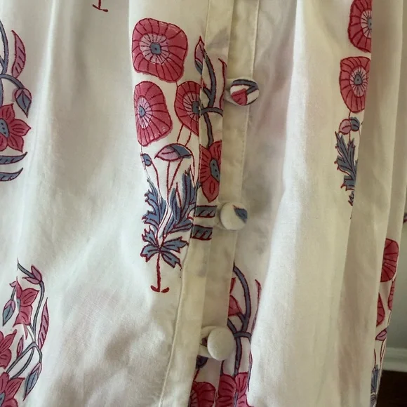 Pink Clover Floral Women's Blouse - White and Red - Picture 5 of 5